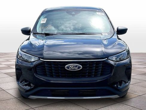 Used 2025 Ford Escape Active w/ Active Premium Tech Pack FWD image 3