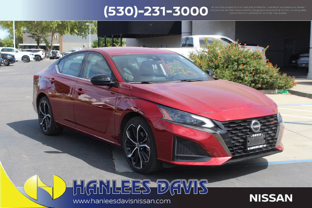 Used 2023 Nissan Altima 2.5 SR FWD image 5