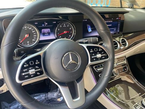 Used 2019 Mercedes-Benz E 300 4MATIC image 14