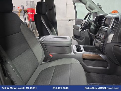 Used 2021 Chevrolet Silverado 1500 LT Trail Boss w/ Bed Protection Package image 10