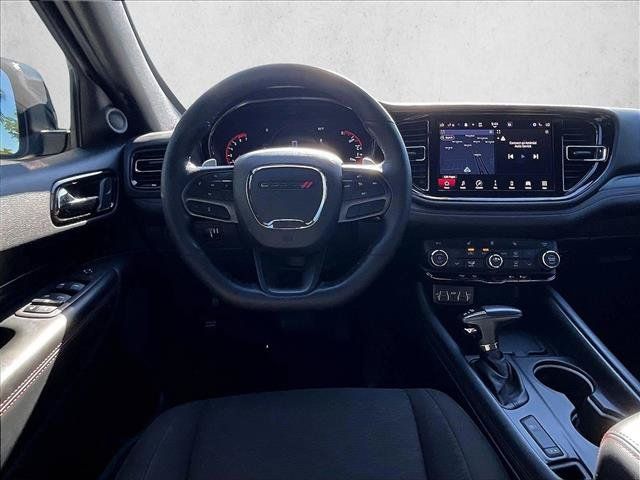 Used 2023 Dodge Durango R/T w/ Blacktop Package AWD/4WD image 5