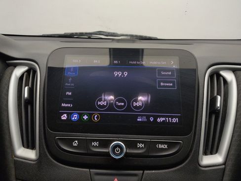 Used 2019 Chevrolet Malibu LS FWD image 25