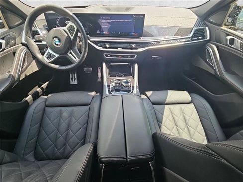 Used 2025 BMW X6 M60i AWD/4WD image 17