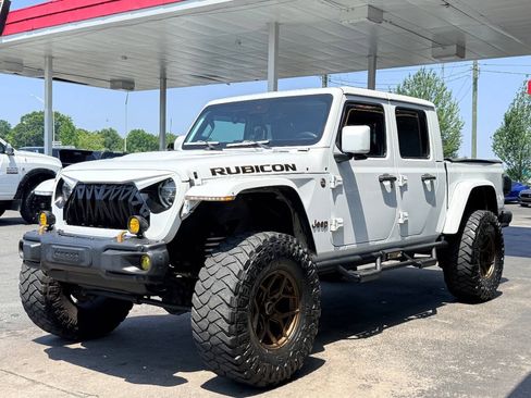 Used 2020 Jeep Gladiator Rubicon AWD/4WD image 6