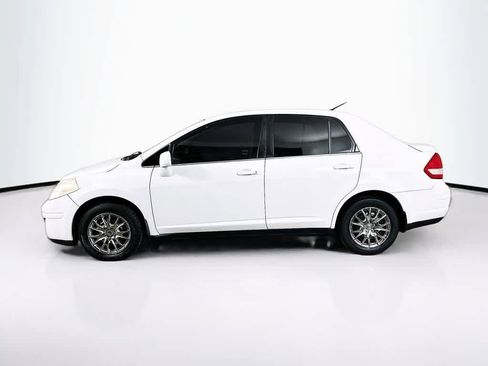 Used 2009 Nissan Versa 1.8 S w/ PWR Pkg FWD image 3