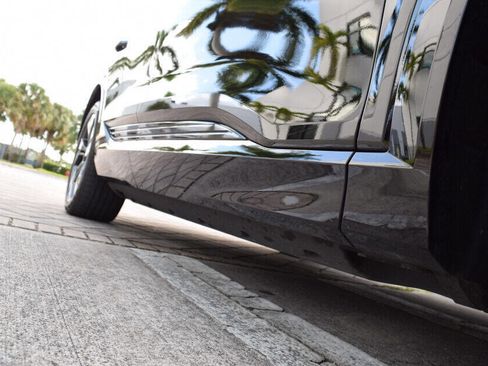 Used 2022 Audi e-tron Premium image 29