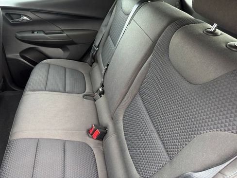 Used 2023 Chevrolet Bolt LT FWD image 8