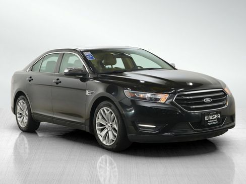 Used 2015 Ford Taurus Limited FWD image 7