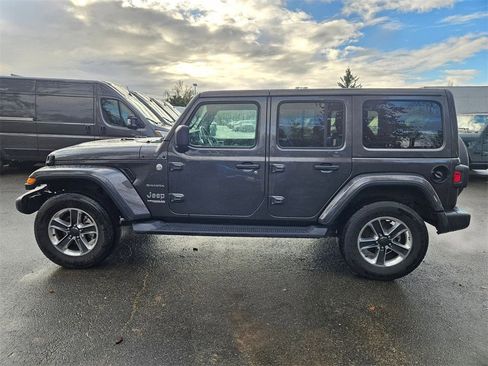 Certified 2020 Jeep Wrangler Unlimited Sahara image 4