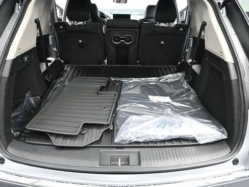 Used 2026 Acura MDX FWD w/ Technology Package image 19