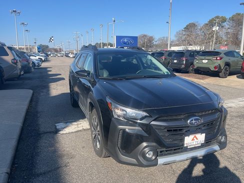 Certified 2025 Subaru Outback Limited w/ Popular Package #2 image 2
