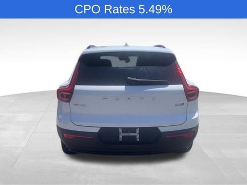 Certified 2023 Volvo XC40 B5 Plus w/ Driver Assist Package AWD/4WD image 12