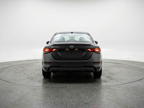 Used 2025 Nissan Sentra SV image 7