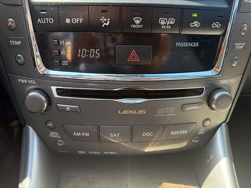 Used 2012 Lexus IS 250C w/ Luxury Pkg RWD image 17
