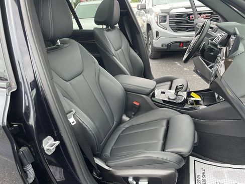 Used 2023 BMW X3 M40i w/ Premium Package image 28