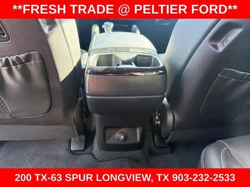 Used 2025 Kia Telluride S FWD image 13