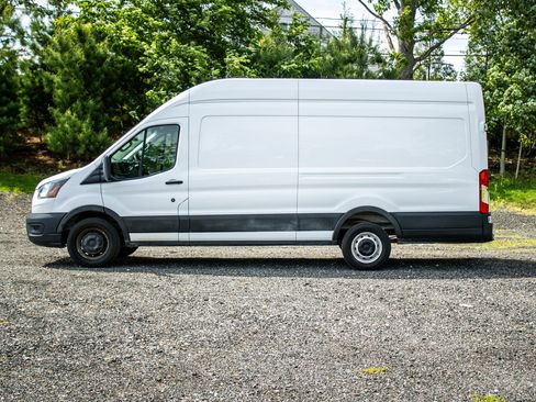 Used 2023 Ford Transit 250 148 High Roof Extended RWD image 4