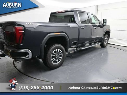 New 2026 GMC Sierra 2500 SLT image 12