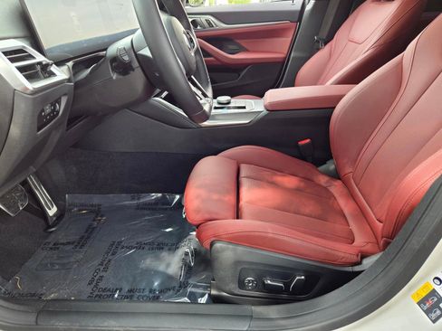 Used 2025 BMW i4 eDrive40 RWD image 16