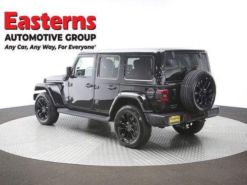 Used 2025 Jeep Wrangler Unlimited Sahara w/ Safety Group AWD/4WD image 65