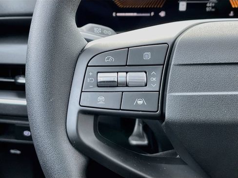 Certified 2025 Kia K4 FWD image 31