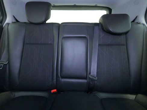 Used 2018 Chevrolet Trax LT w/ LT Convenience Package image 18