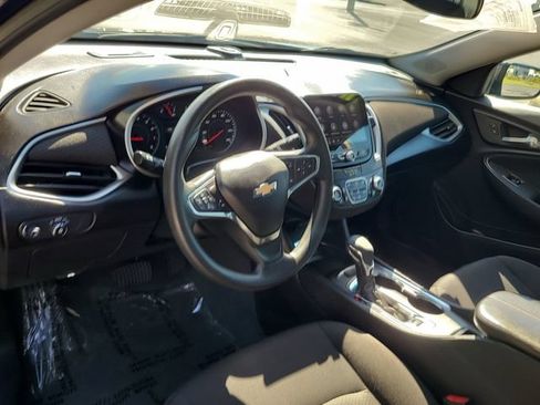 Used 2024 Chevrolet Malibu LT FWD image 17
