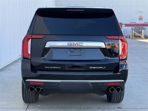 Used 2023 GMC Yukon Denali image 5