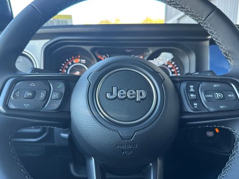 New 2026 Jeep Wrangler Unlimited Sport image 21