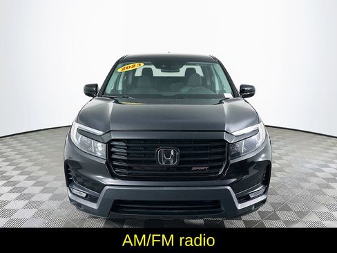 Used 2023 Honda Ridgeline Sport image 4