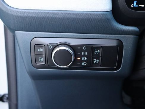 New 2025 Ford Maverick XLT image 27