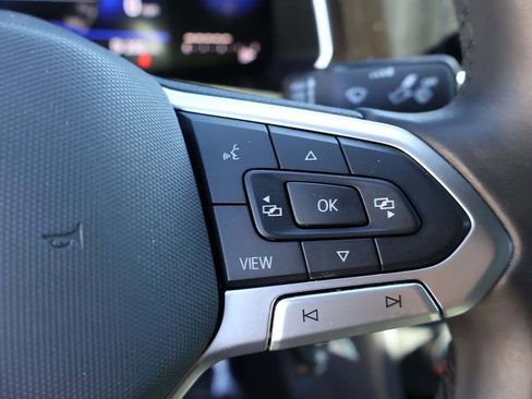 Used 2024 Volkswagen Jetta Sport image 44