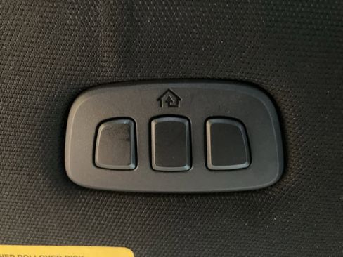 Used 2024 Ford F150 Platinum w/ FX4 Off-Road Package image 30