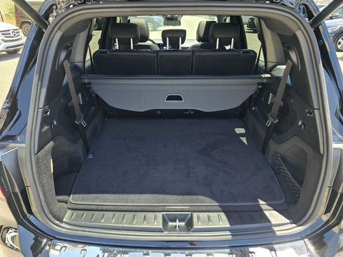 Used 2026 Mercedes-Benz GLB 250 4MATIC image 14
