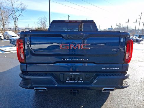 Used 2022 GMC Sierra 1500 Denali w/ Denali Reserve Package image 6