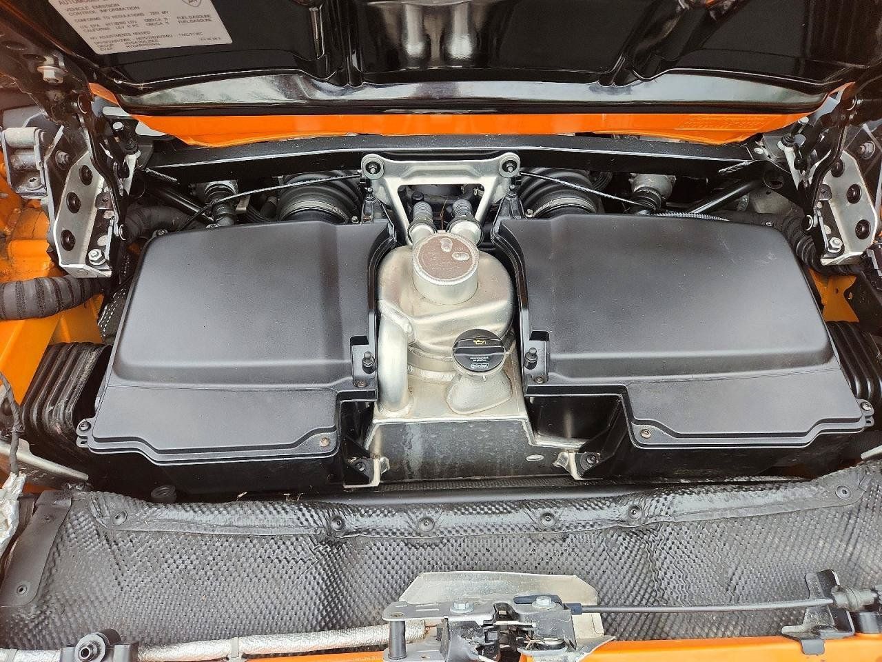 Used 2017 Lamborghini Huracan LP 580-2 RWD image 9