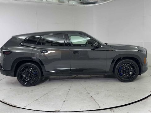 New 2026 BMW XM Label Red image 9