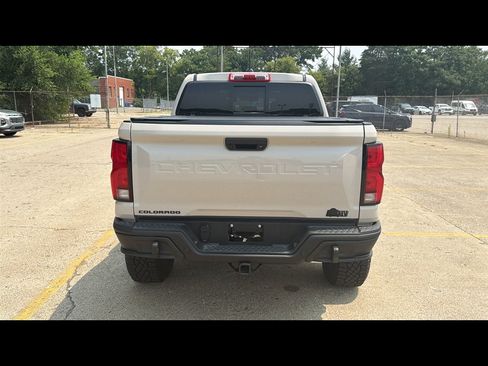 Used 2026 Chevrolet Colorado ZR2 w/ ZR2 Bison Edition AWD/4WD image 30