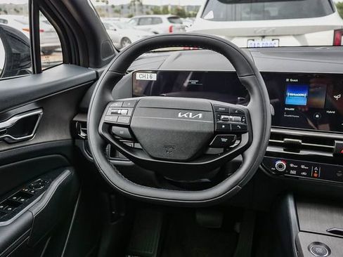 New 2026 Kia Sportage X-Line AWD/4WD image 17