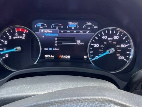 Used 2022 Ford F350 Platinum w/ Tremor Off-Road Package AWD/4WD image 18