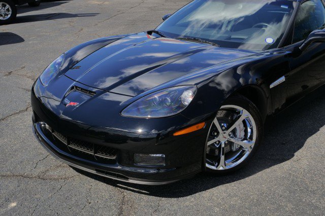 Used 2010 Chevrolet Corvette Grand Sport w/ Preferred Equipment Group RWD image 46