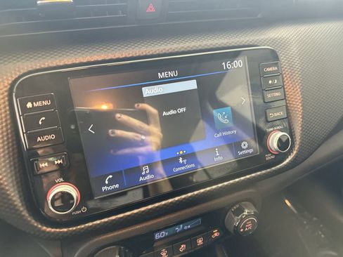 Used 2021 Nissan Kicks SV FWD image 16