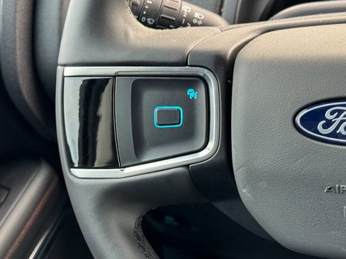 Used 2025 Ford Expedition Max Active image 34