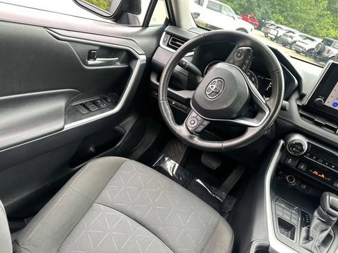 Used 2025 Toyota RAV4 XLE w/ Weather Package AWD/4WD image 21