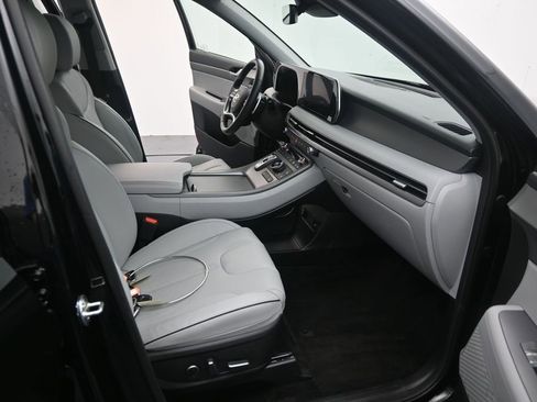 Used 2025 Hyundai Palisade SEL FWD image 20