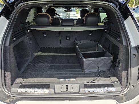 Used 2026 Land Rover Range Rover Sport Dynamic SE AWD/4WD image 15