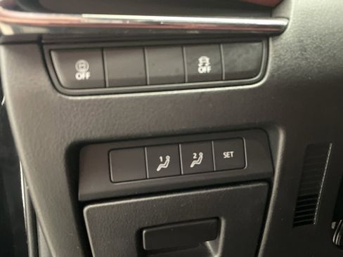 Used 2021 MAZDA MAZDA3 s image 14