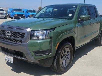 Used 2025 Nissan Frontier SV