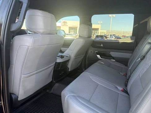Used 2025 Toyota Tundra Limited AWD/4WD image 29