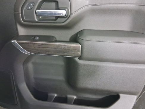 Used 2023 Chevrolet Silverado 2500 LTZ image 22